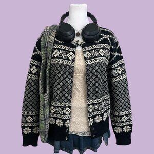 vintage 90s black cream fair isle cozy nordic grunge cottagecore wool cardigan